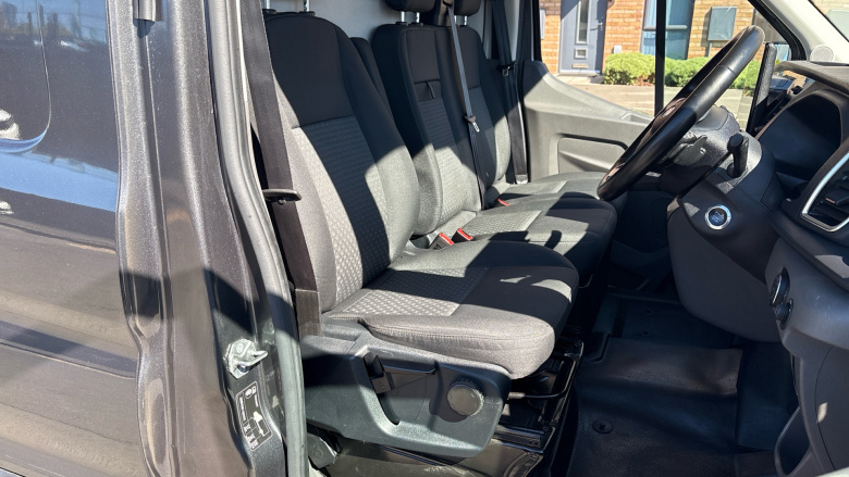 Ford Transit 350 L3 Diesel Fwd 2.0 EcoBlue 165ps H2 Limited Van Auto [Nav]